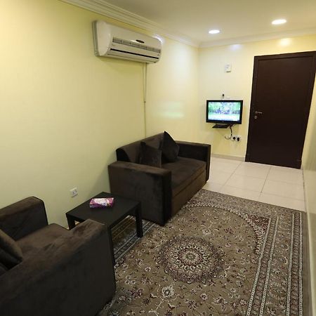 Al Eairy Apartment- Dammam 3 Al Mubarakiyah Dış mekan fotoğraf